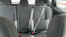 Nissan Qashqai 1.3 DiG-T Acenta Premium 5dr Petrol Hatchback